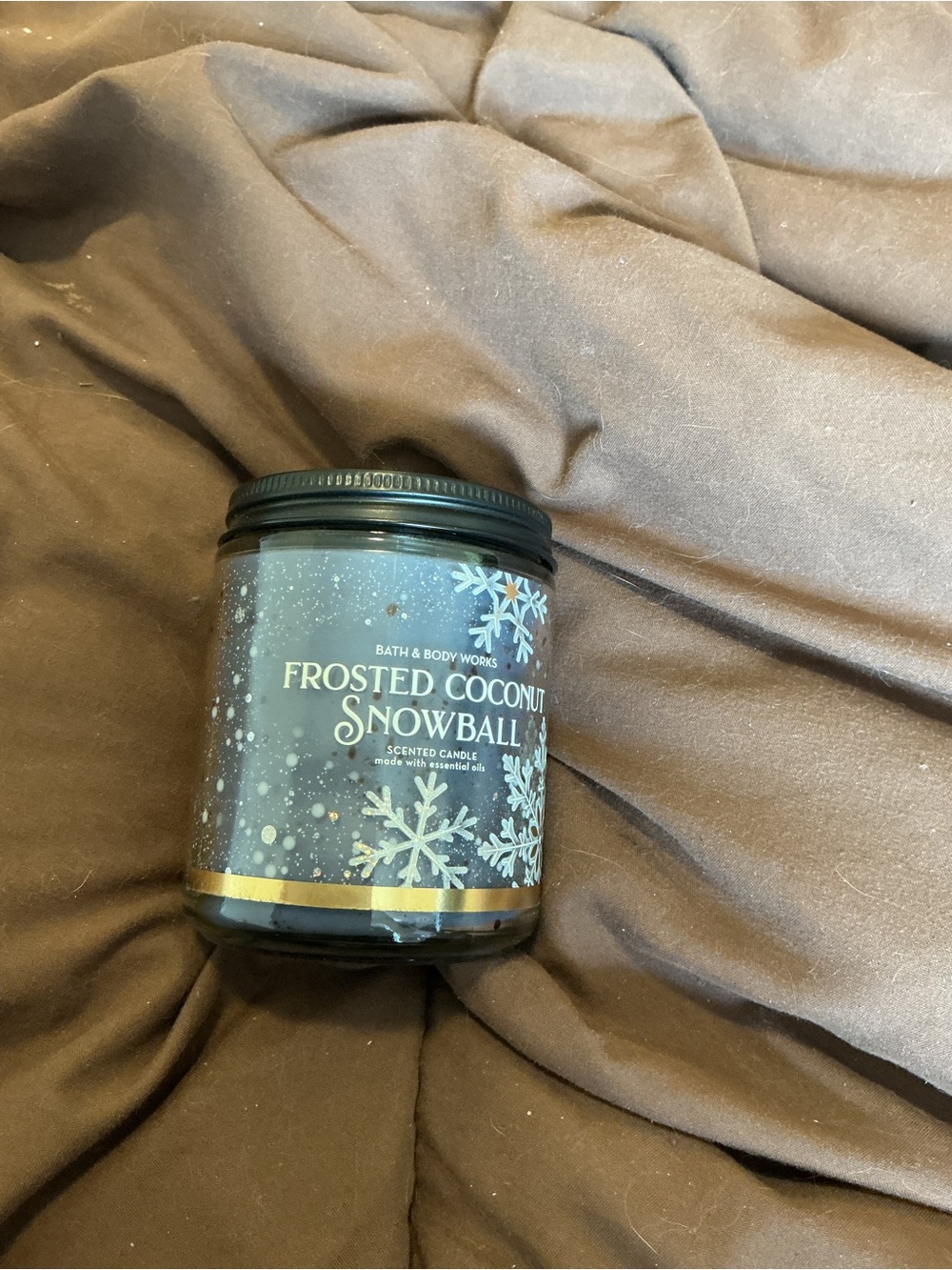 Bath & Body Works Frosted Coconut Snowball Scented Candle - Black